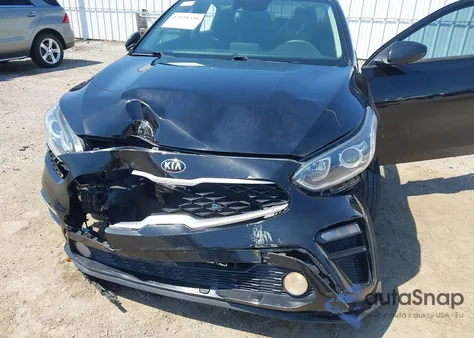 2021 Kia Forte Lxs из США, поврежденный, VIN 3KPF24AD7ME349666